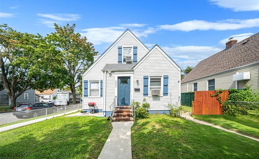 House in New York, New York, United States 1