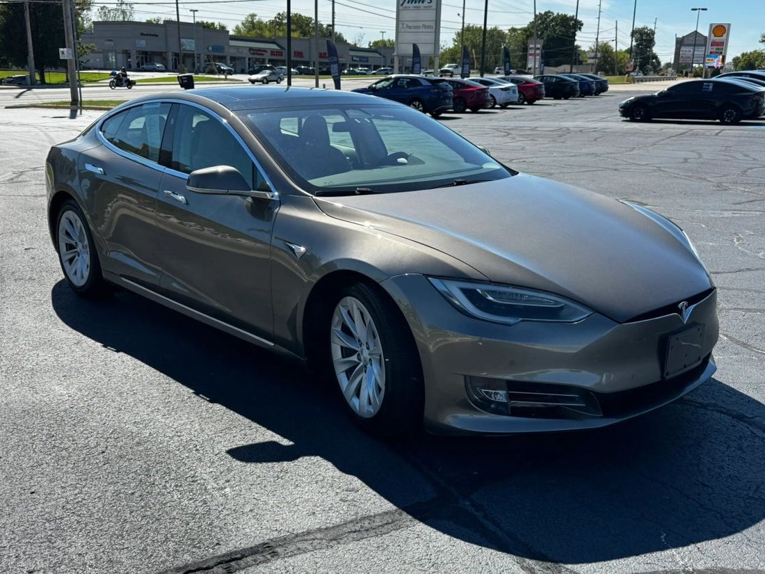 Sedan in Joplin, MO, United States 2 - 18944631