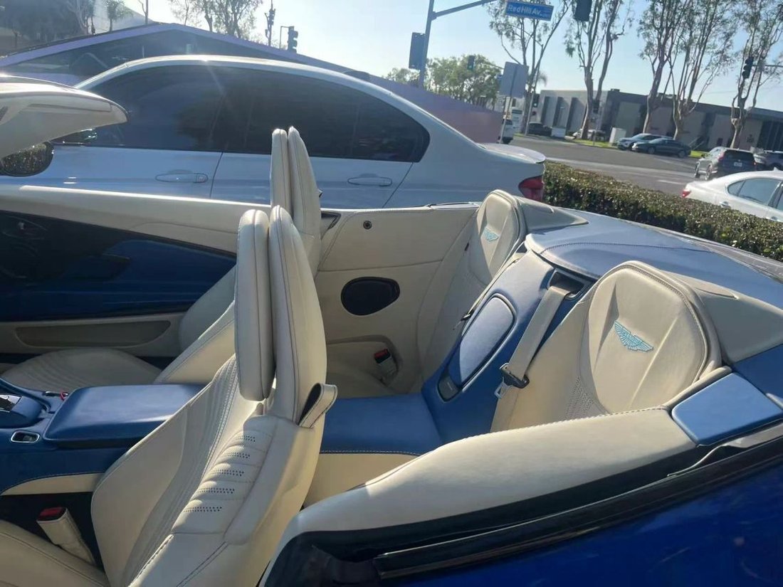 Cabriolet in Costa Mesa, CA, United States 5 - 18944448