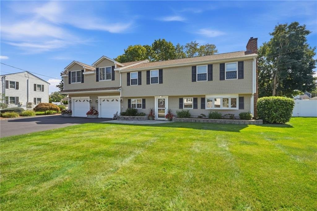 House in Bristol, Rhode Island, United States 1 - 18941371