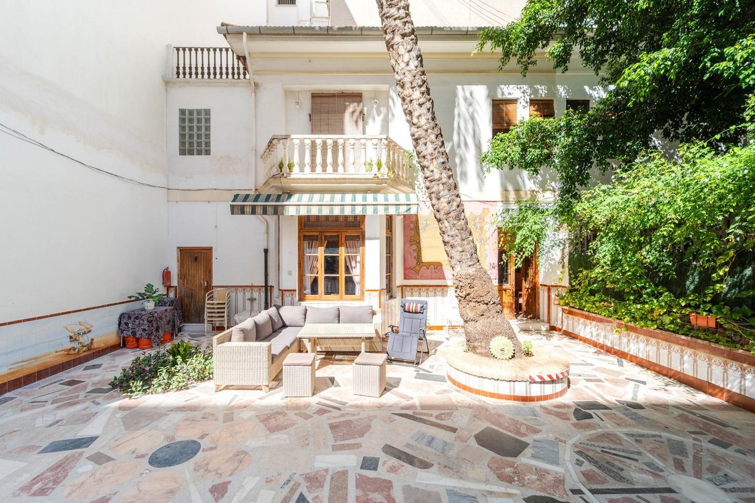Villa in l'Olivereta, Valencia, Spain 5 - 18939766