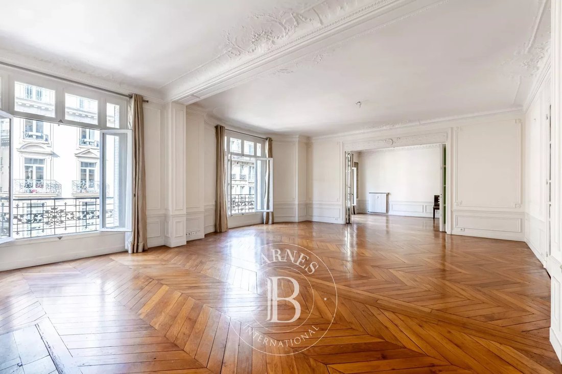 Apartment in Legendre-Lévis, Paris 17e Arrondissement, Paris 2 - 18457582