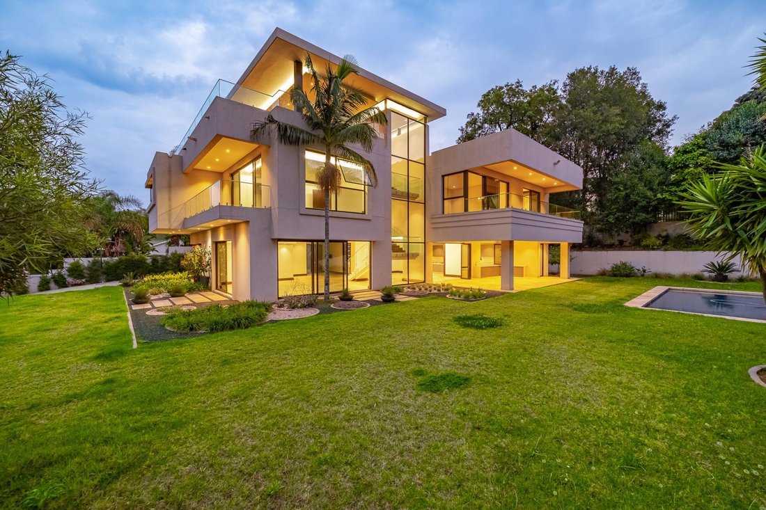House in Bryanston, Gauteng, South Africa 1 - 18943957