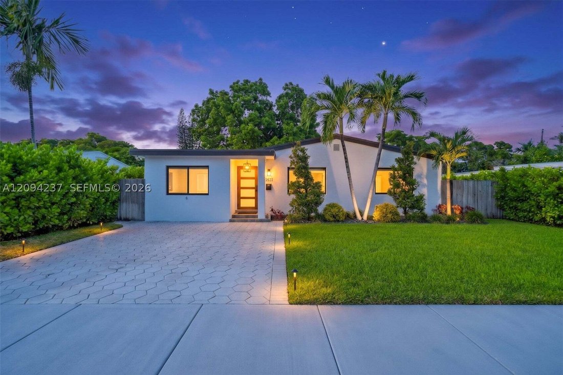 House in Miami, Florida, United States 1 - 18939791