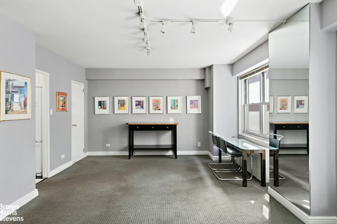 Co Op in New York, New York, United States 5 - 18942471