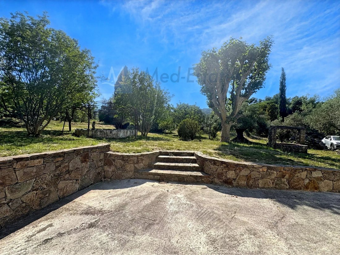 Villa in Le Plan-de-la-Tour, Provence-Alpes-Côte d'Azur, France 4 - 18371451