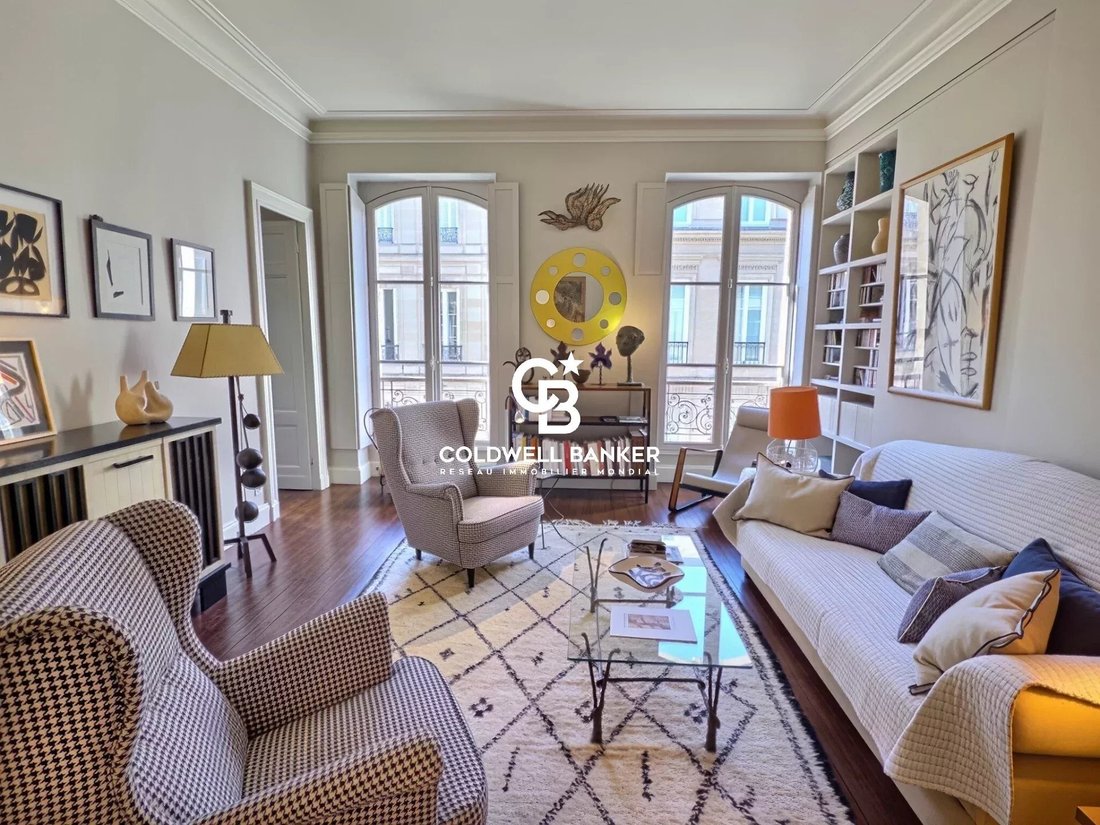 Apartment in Hôtel de Ville-Quinconce-Saint Seurin-Fondaudège, Bordeaux, France 1 - 18939747