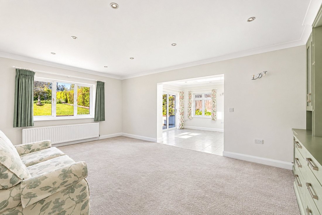 Bungalow in Ropley, England 5 - 18930827