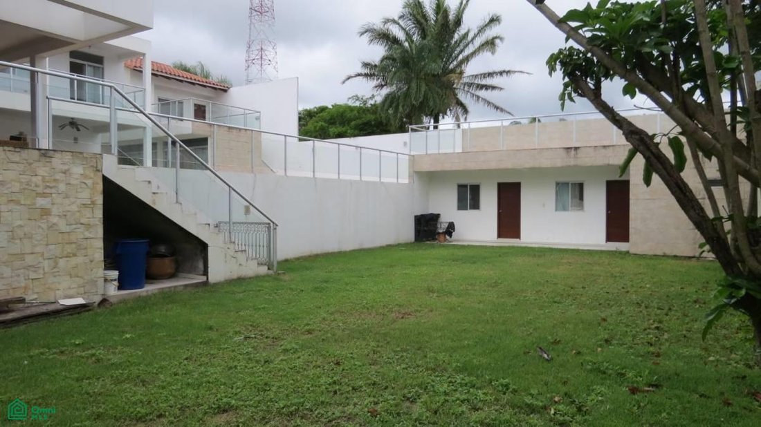 House in Santa Cruz de la Sierra, Santa Cruz Department, Bolivia 1 - 18942966