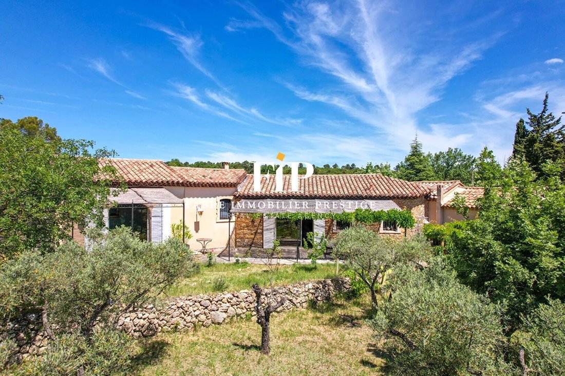 Finca en Varages, Provenza-Alpes-Costa Azul, Francia 2 - 18923193
