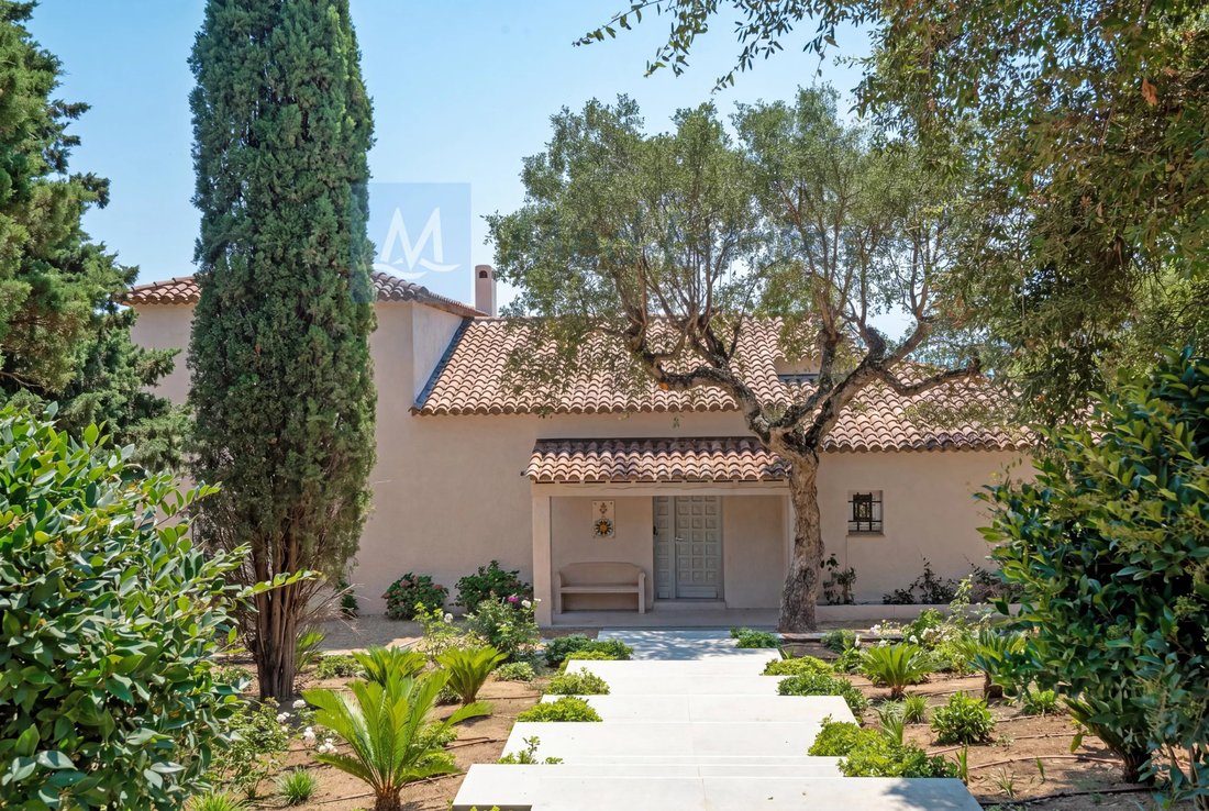 Villa in Grimaud, Provence-Alpes-Côte d'Azur, France 5 - 18524886