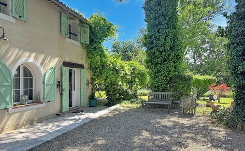 Tenuta a Salernes, Provenza-Alpi-Costa Azzurra, Francia 1