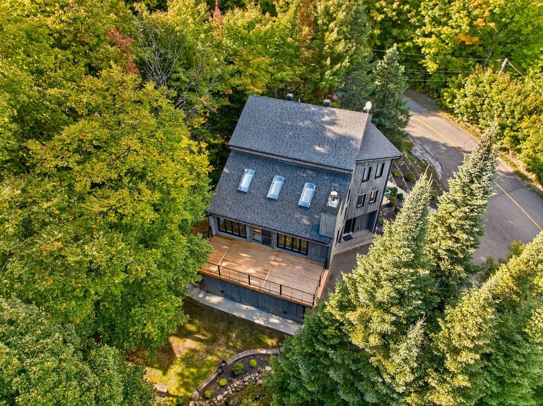 Casa a Piedmont, Québec, Canada 2 - 18944039