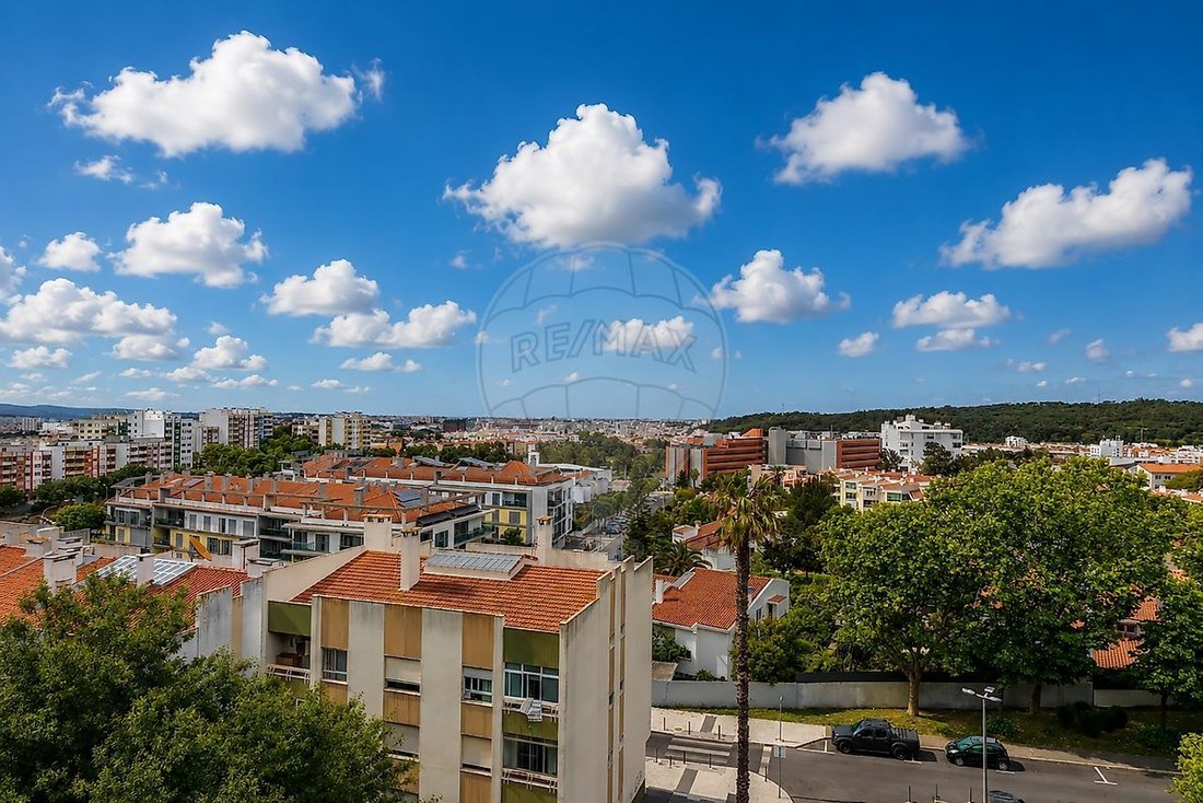 Apartment in Alfragide, Lisbon, Portugal 4 - 18939613