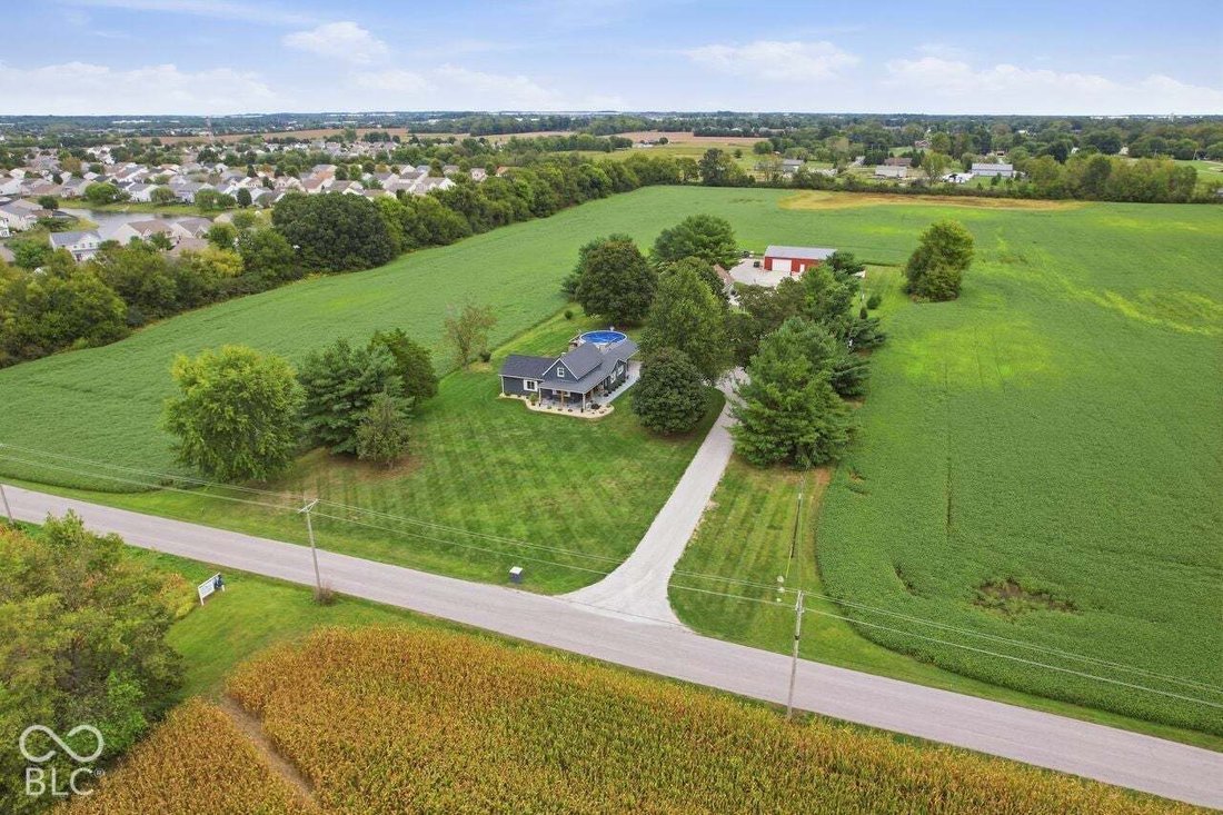 House in Whiteland, Indiana, United States 3 - 18942083