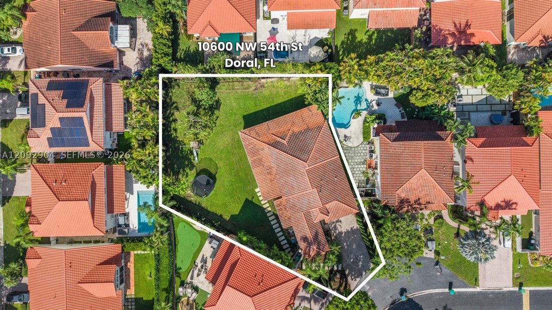 House in Doral, Florida, United States 1 - 18943008