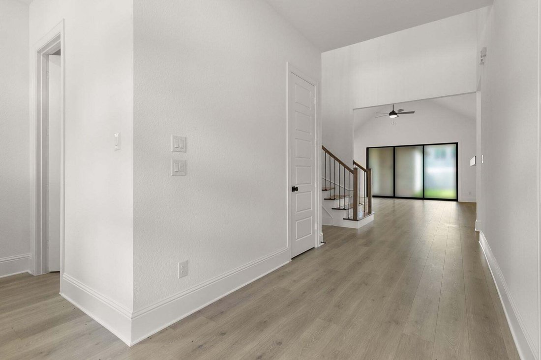 House in Montgomery, Texas, United States 3 - 16614270