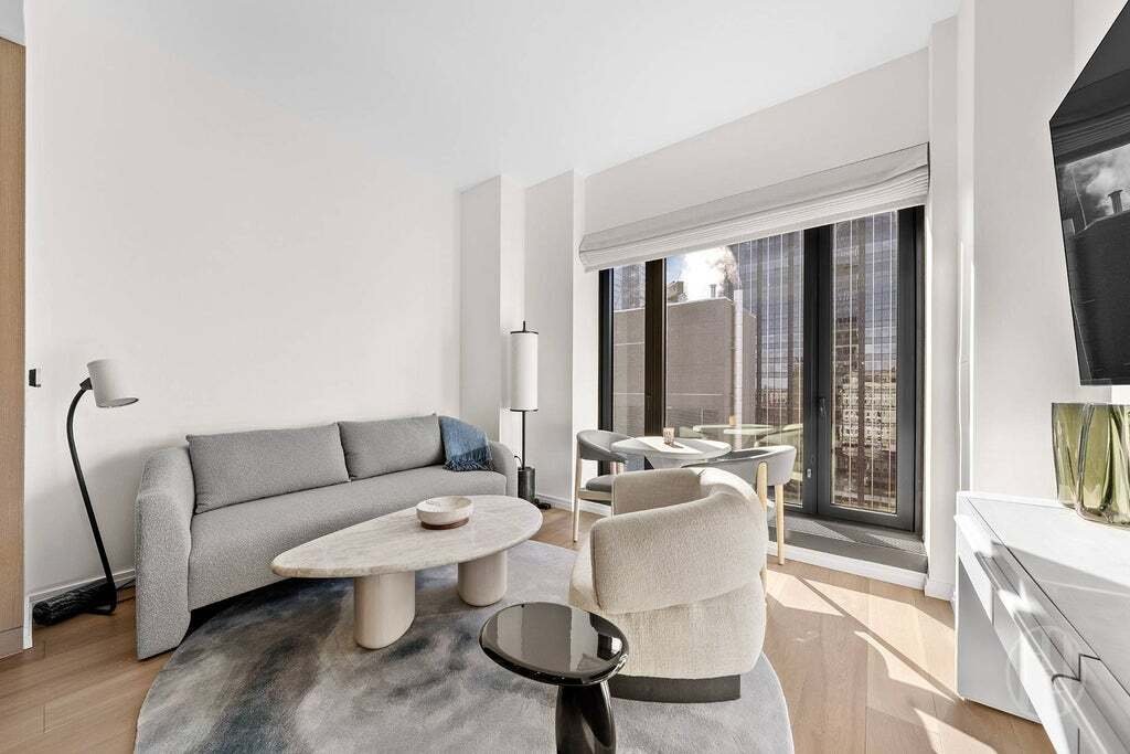 House in New York, New York, United States 3 - 18945135
