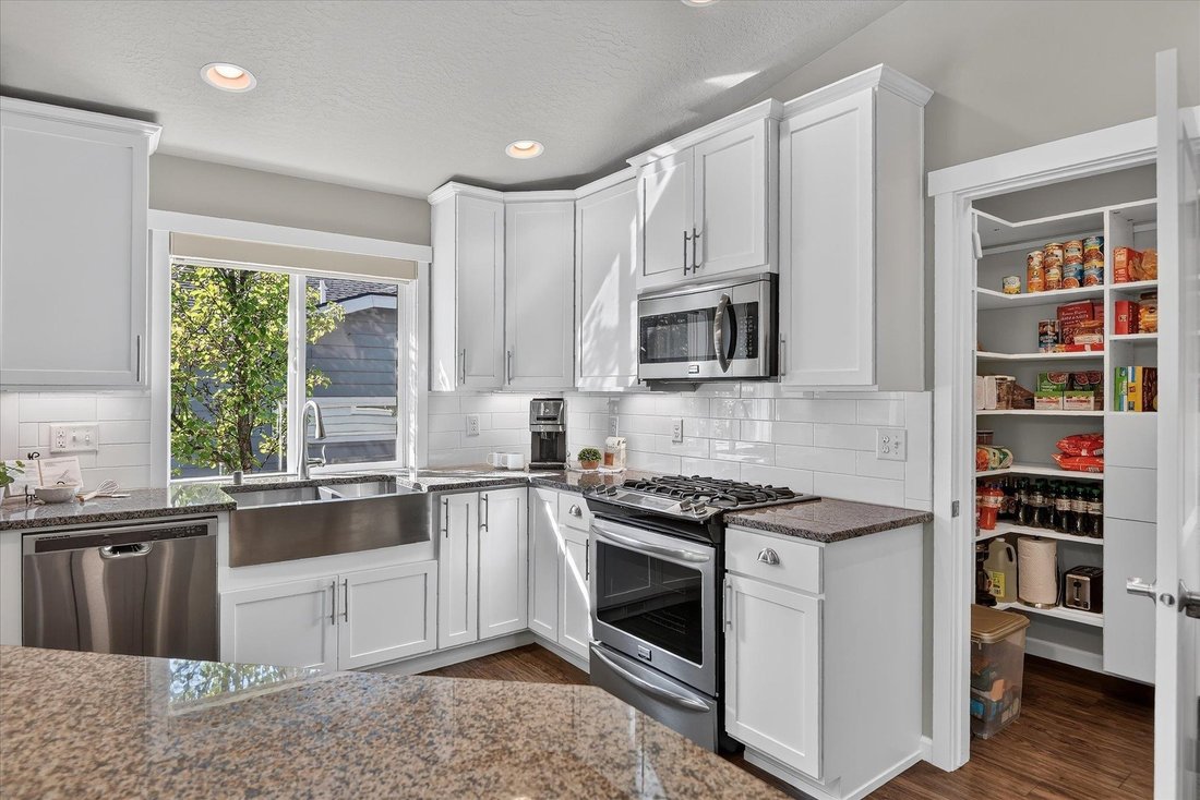 House in Spokane, Washington, United States 3 - 18941580