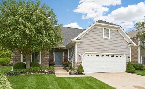 House in Brecksville, Ohio, United States 1