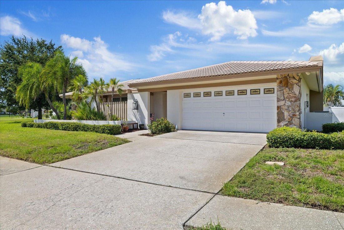 House in Largo, Florida, United States 2 - 18942914