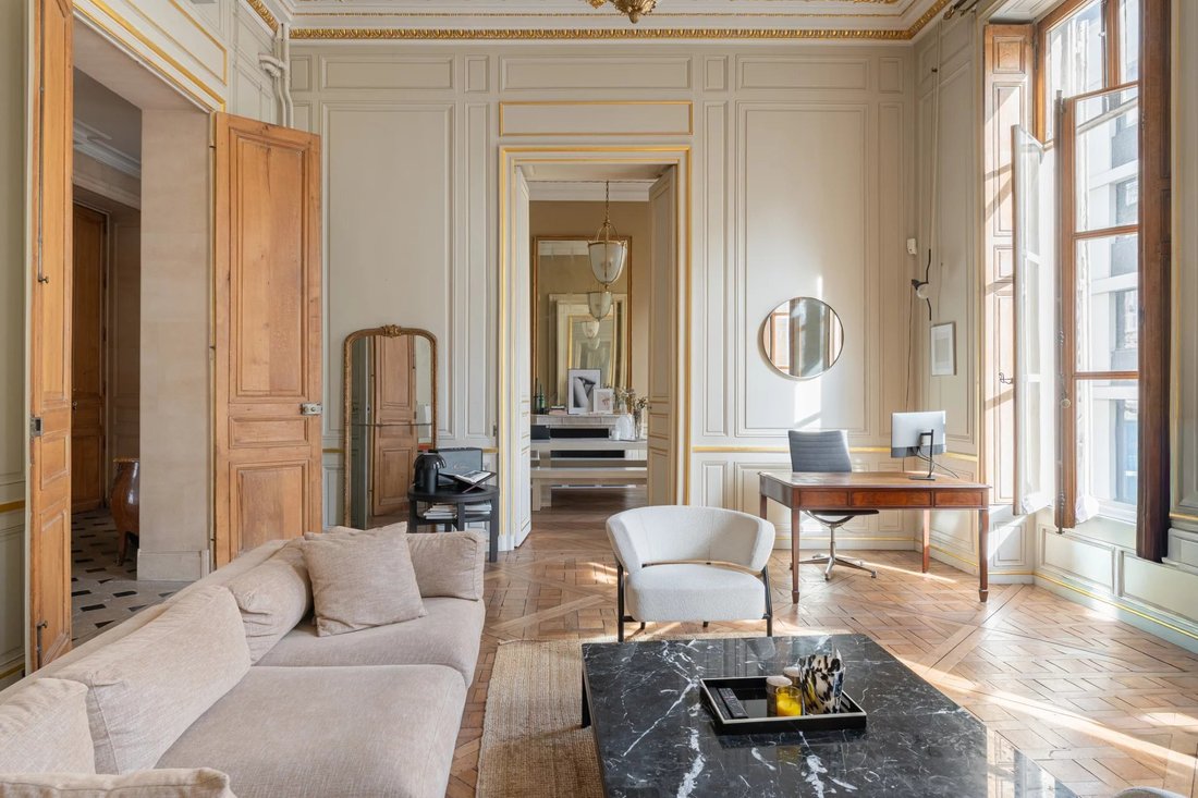 Apartment in Lafayette-Richer, Paris 9e Arrondissement, Paris 2 - 18939260