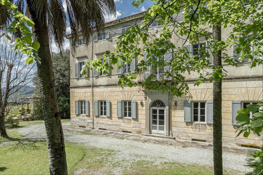 Villa in Pieve di Brancoli, Lucca, Tuscany 3 - 18943180