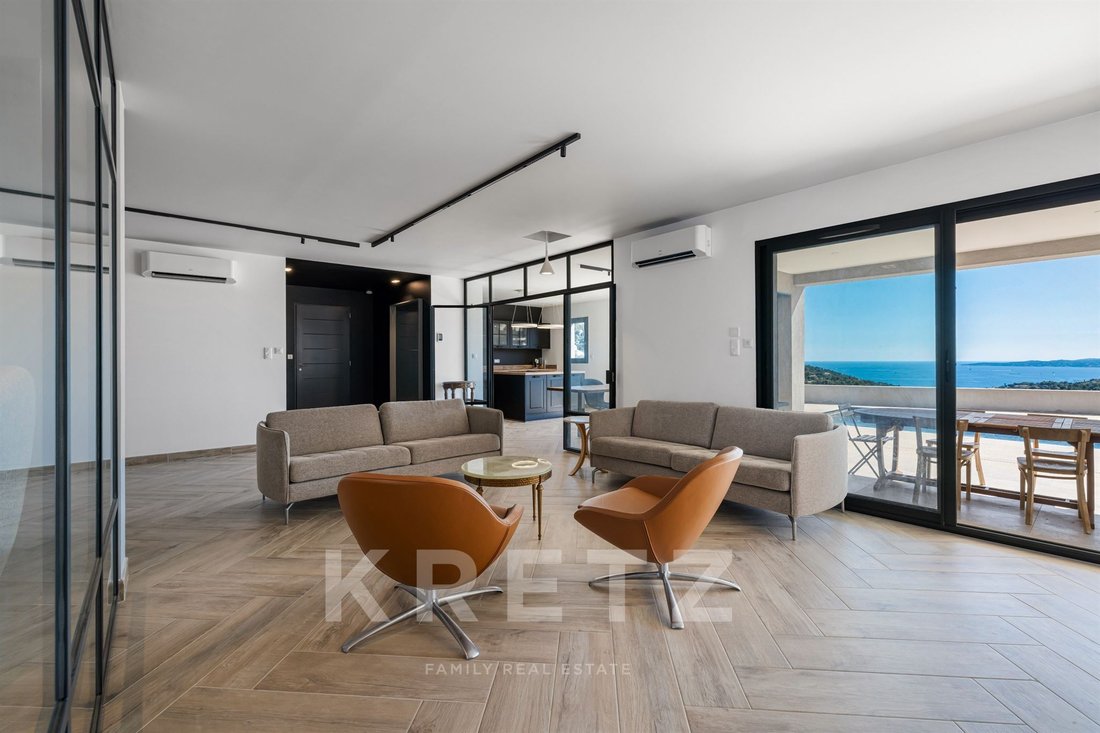 House in Ville-Les Saquedes-Le Bouillonnet, Sainte-Maxime, France 3 - 18941008