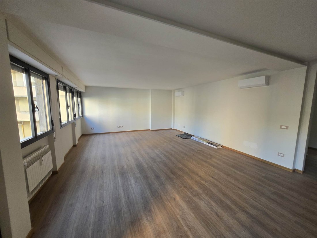 Apartment in Novoli Baracca, Florence, Italy 5 - 18943382