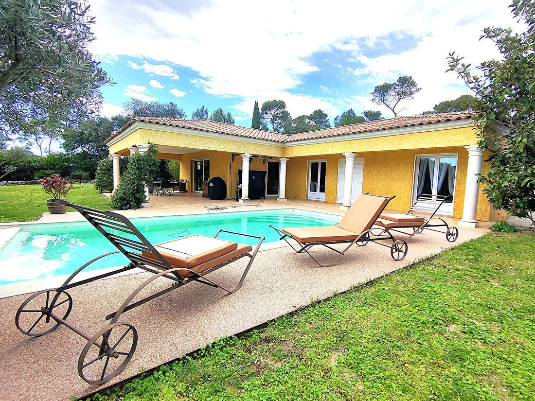 Villa in Flassans-sur-Issole, Provence-Alpes-Côte d'Azur, France 1 - 18944366