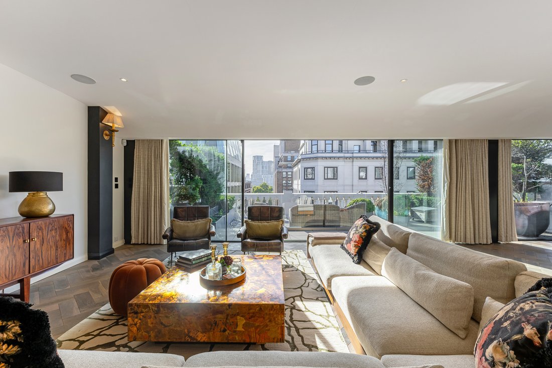 Apartment in Charing Cross, Westminster, England 2 - 16719970