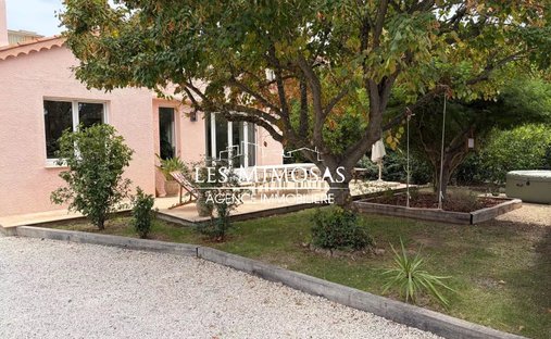 House in Le Mas Port Fréjus, Frejus, France 1