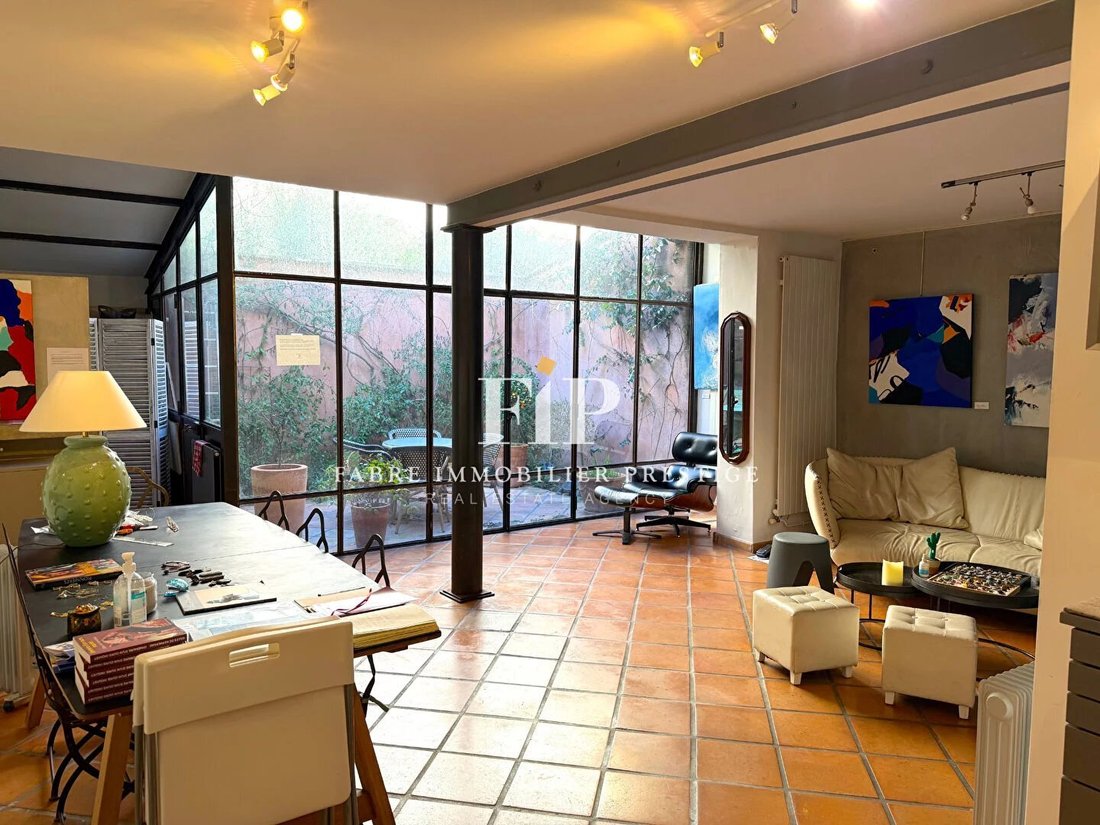 Apartment in Comtale-Cente-Cours Mirabeau, Aix-en-Provence, France 1 - 18923185