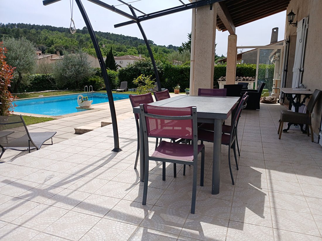 Villa in Cabasse, Provence-Alpes-Côte d'Azur, France 2 - 18941060