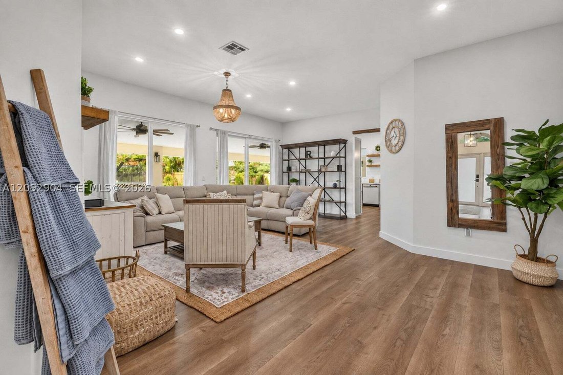House in Doral, Florida, United States 2 - 18943008