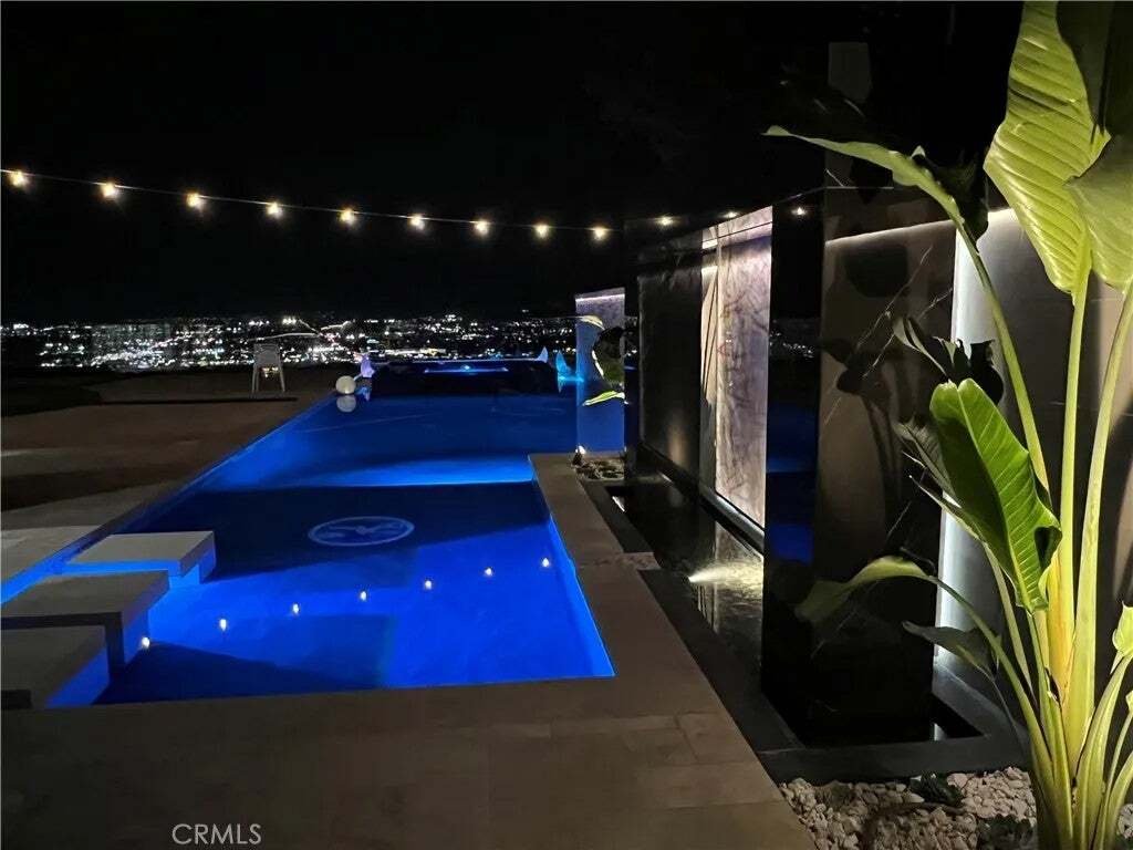 House in West Covina, California, United States 4 - 18219571