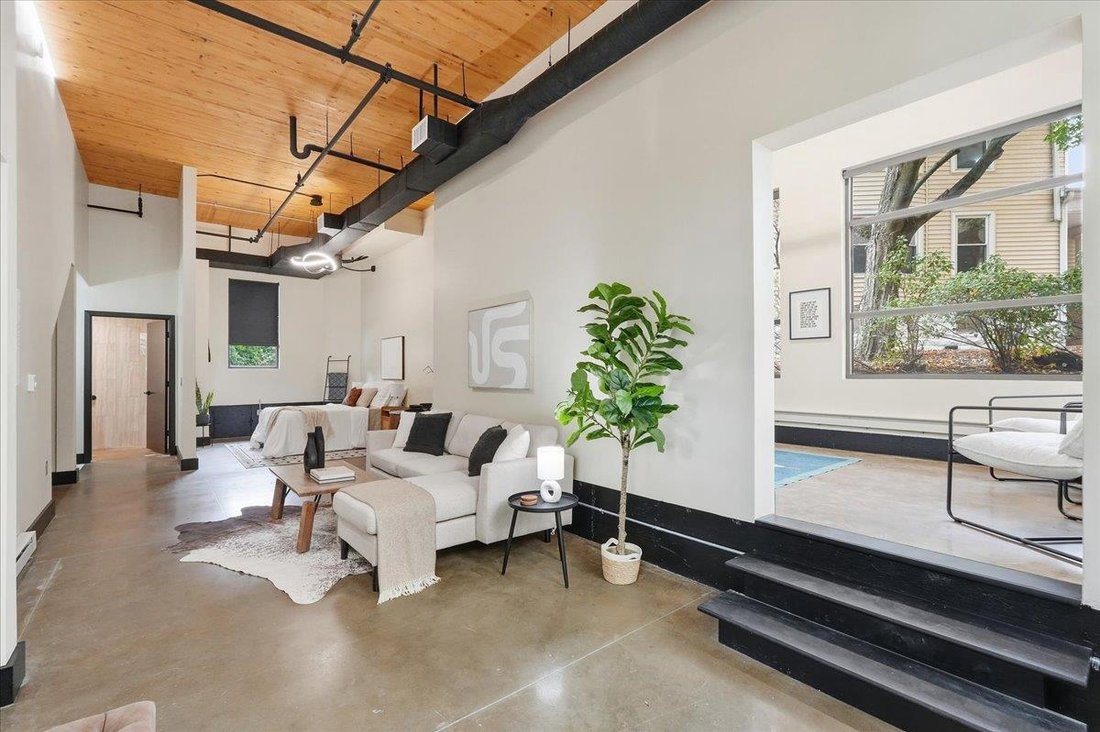 Condo in Madison, Wisconsin, United States 3 - 18942058