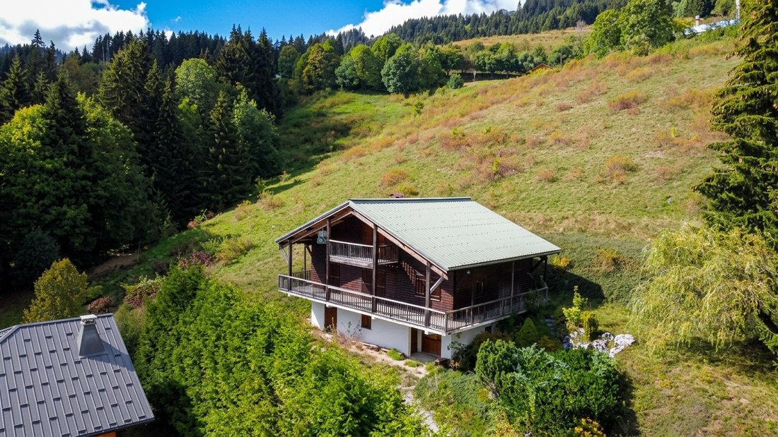 House in Les Gets, Auvergne-Rhône-Alpes, France 2 - 18944095