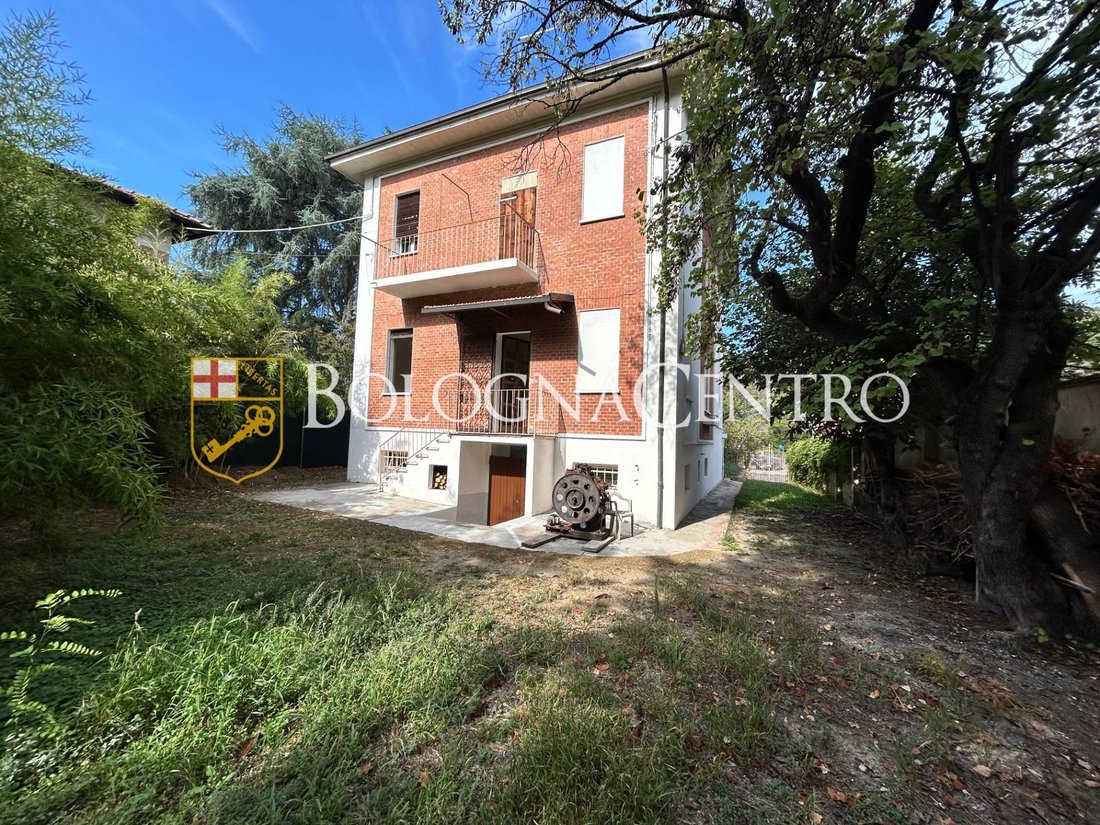 Villa in San Lazzaro, Emilia-Romagna, Italy 2 - 18942452