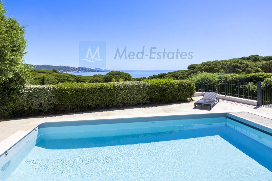 Villa in Nartelle-Noyer-Bellevue-bd des Sardinaux, Sainte-Maxime, France 1 - 18185377