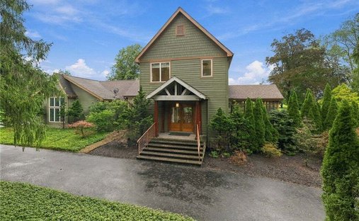 House in Ligonier, Pennsylvania, United States 1