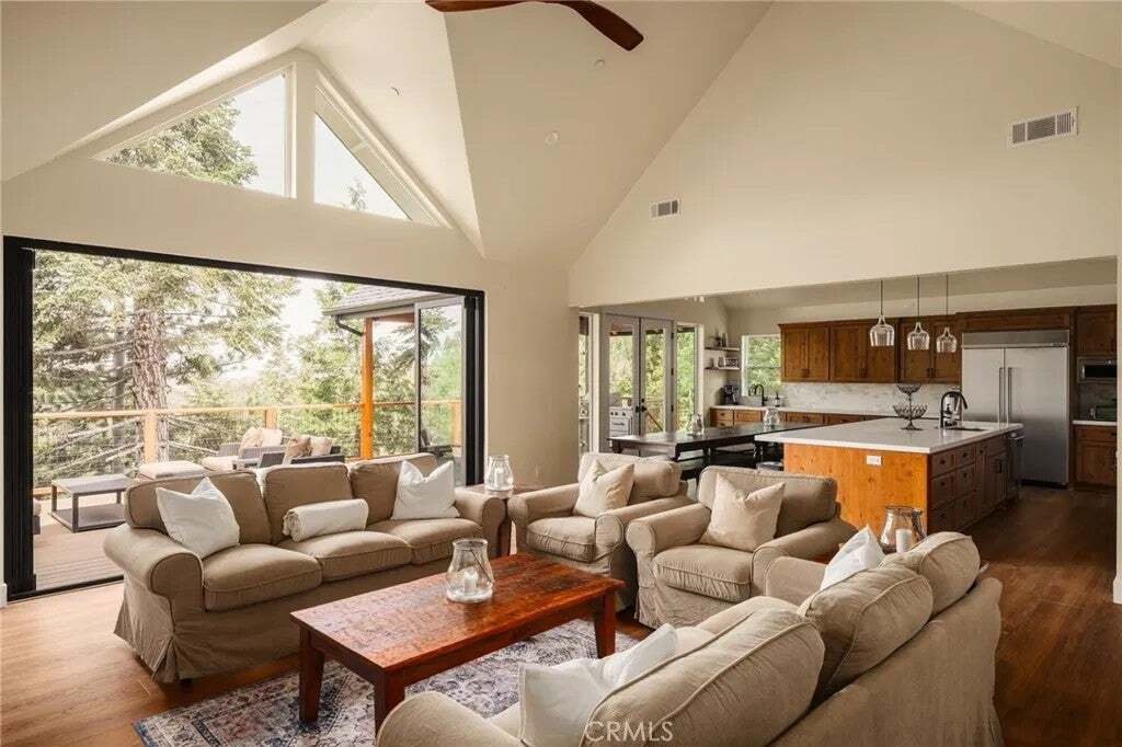 House in Lake Arrowhead, California, United States 1 - 17546614