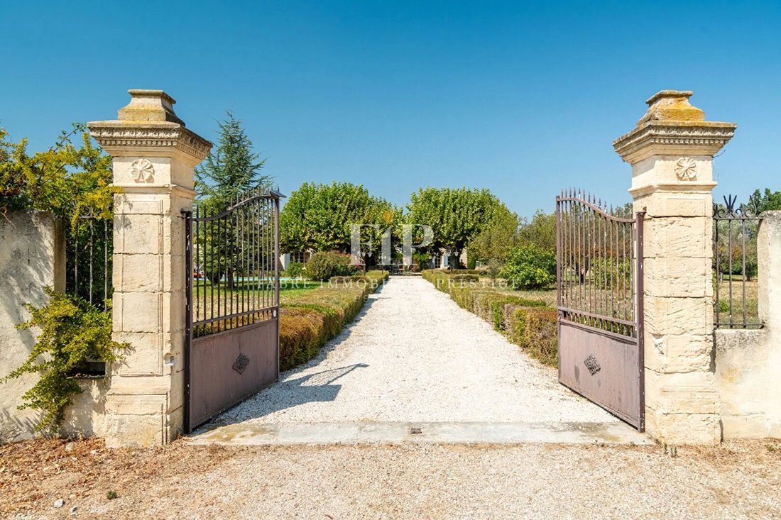 Tenuta a Mallemort, Provenza-Alpi-Costa Azzurra, Francia 2 - 18923247