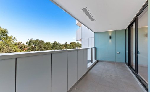 Apartment in Centre-Voltaire, Asnières-sur-Seine, France 1