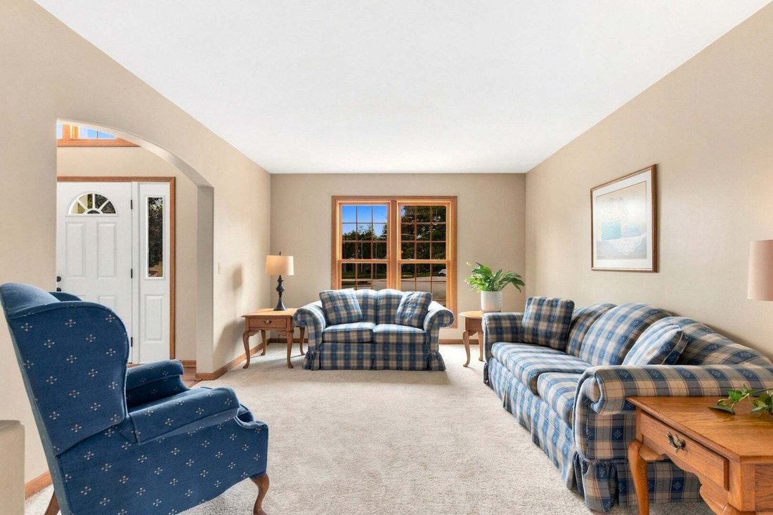 House in Aurora, Illinois, United States 5 - 18939671