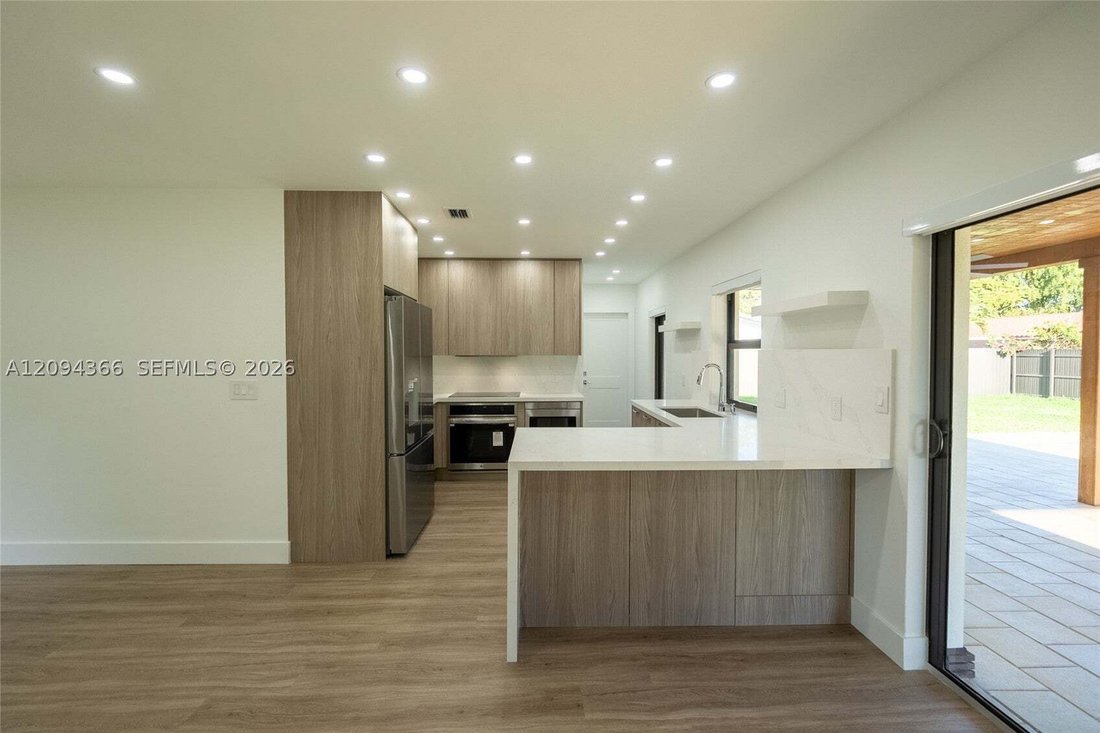 House in Miami Lakes, Florida, United States 4 - 18943023