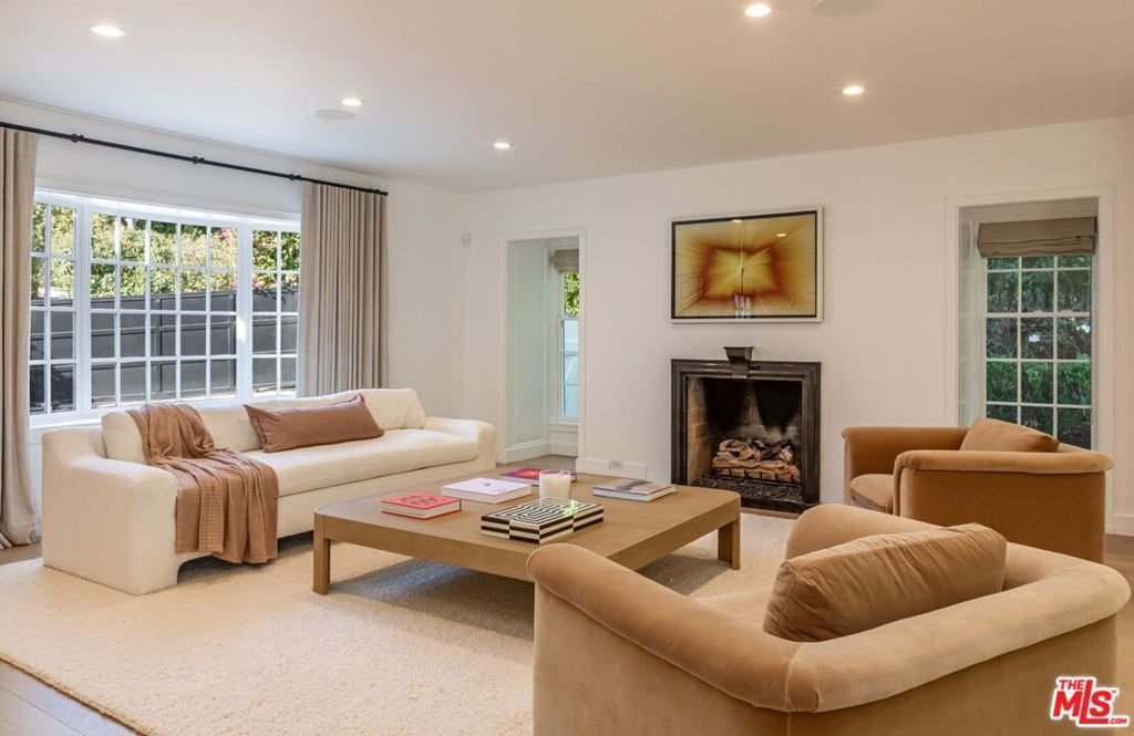 House in Los Angeles, California, United States 4 - 18942132