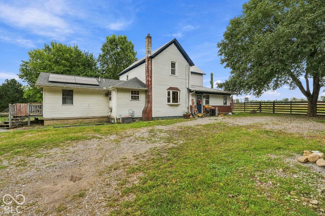 House in Burlington, Indiana, United States 2 - 18942090
