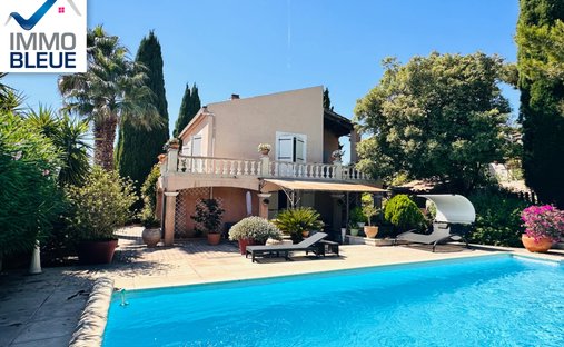 Villa in Plaines Saint Pierre-Saint Julien, Martigues, France 1