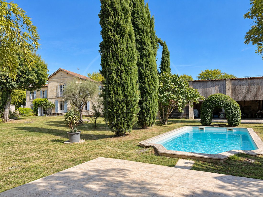 Villa in Moulon, Nouvelle-Aquitaine, France 1 - 18943834